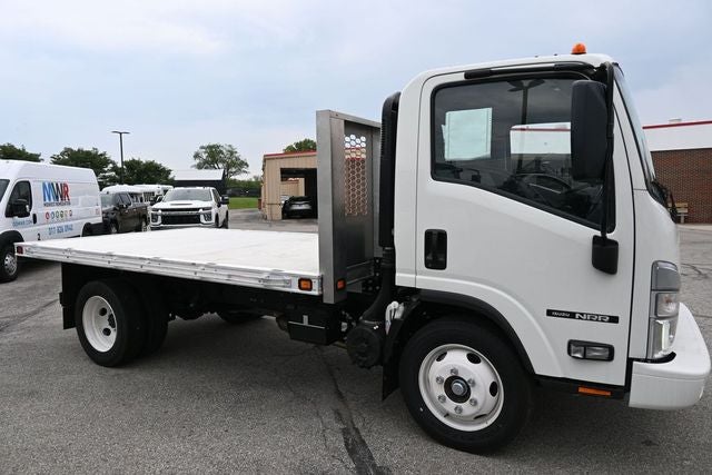 2025 Isuzu NRRGAS